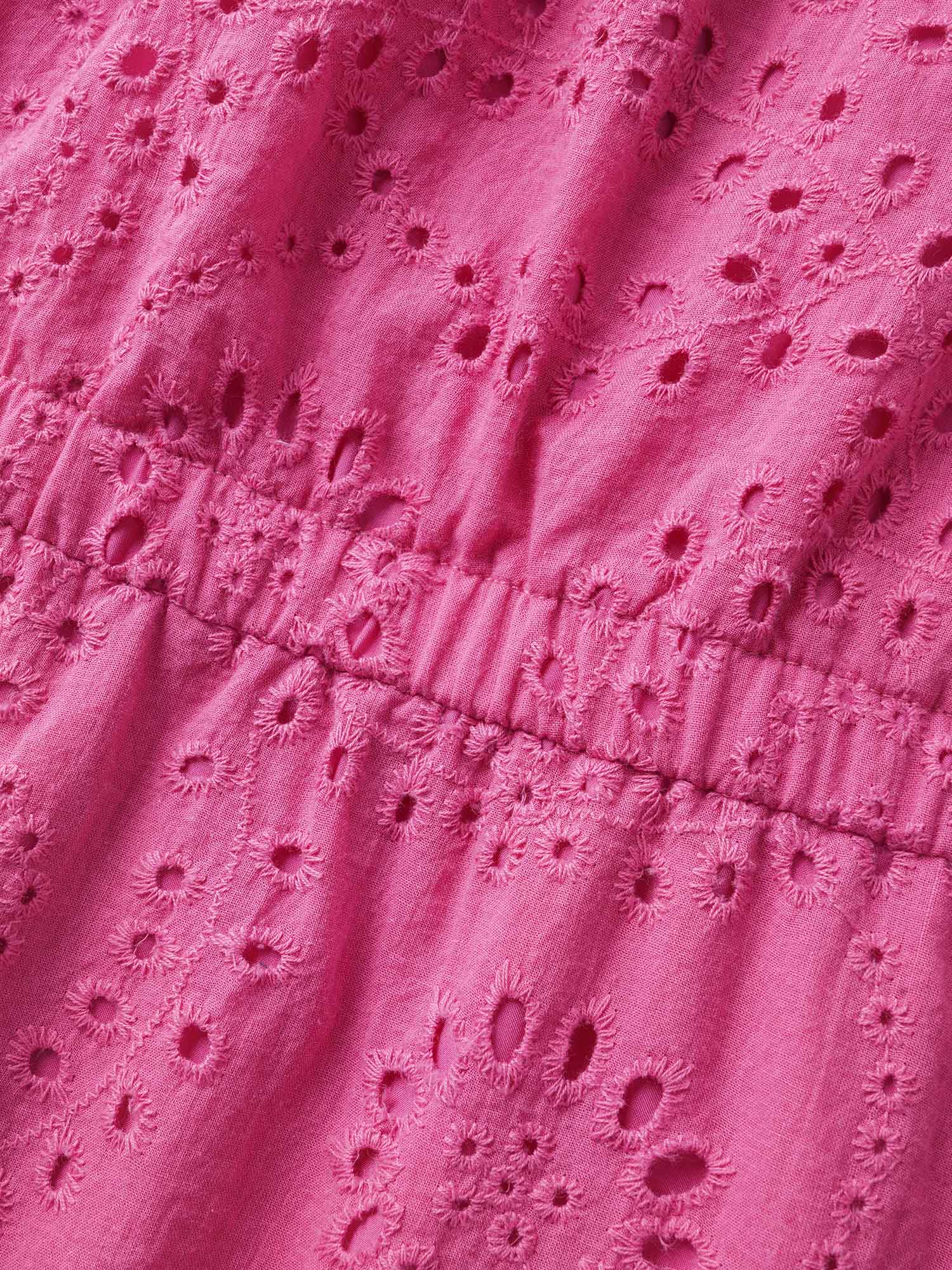 a82c8431-ee51-483b-a019-8b6879279aee