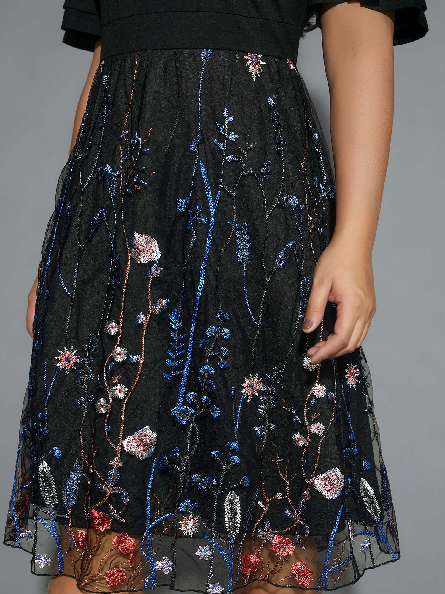 b9bbcbfb-e4da-4309-bacc-518283ff04e0