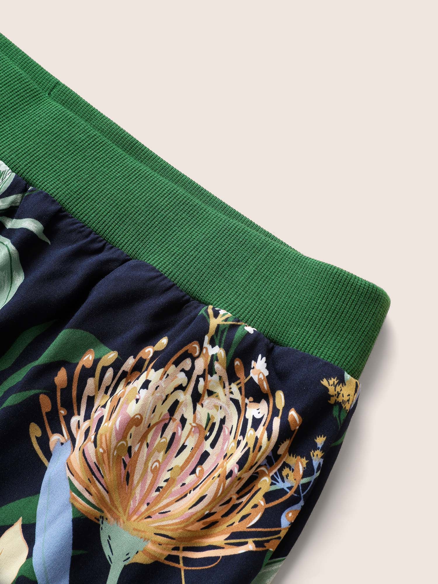 f6357831-a653-4519-82f5-bece4bc4fd97