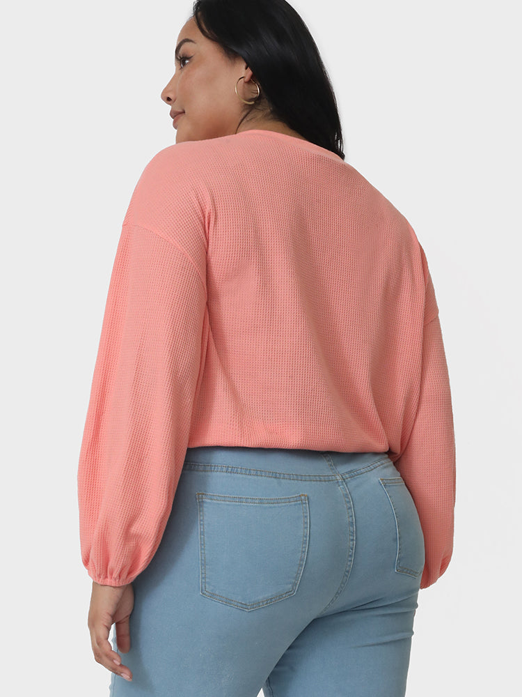 Arc Hem Round Neck Sweater