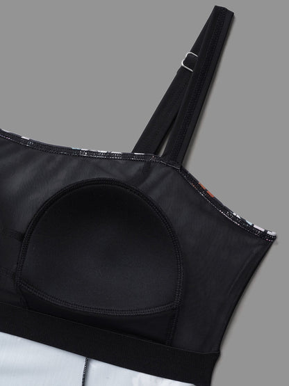 60b52675-f1ae-49bf-8560-69ae3a413783