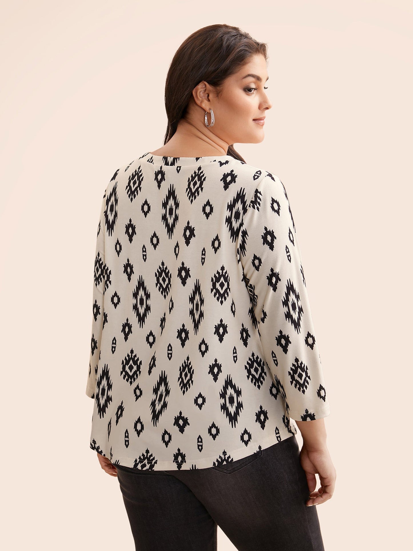 b5c088b5-200c-40b4-ad34-216297b6e3fd