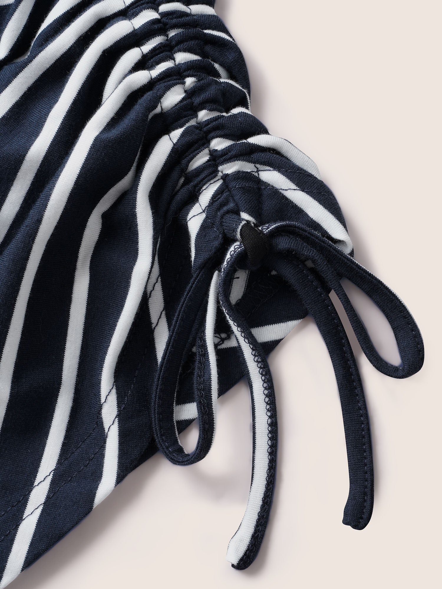 b038ef68-f0c0-476e-bf0c-eb762ffe78b1