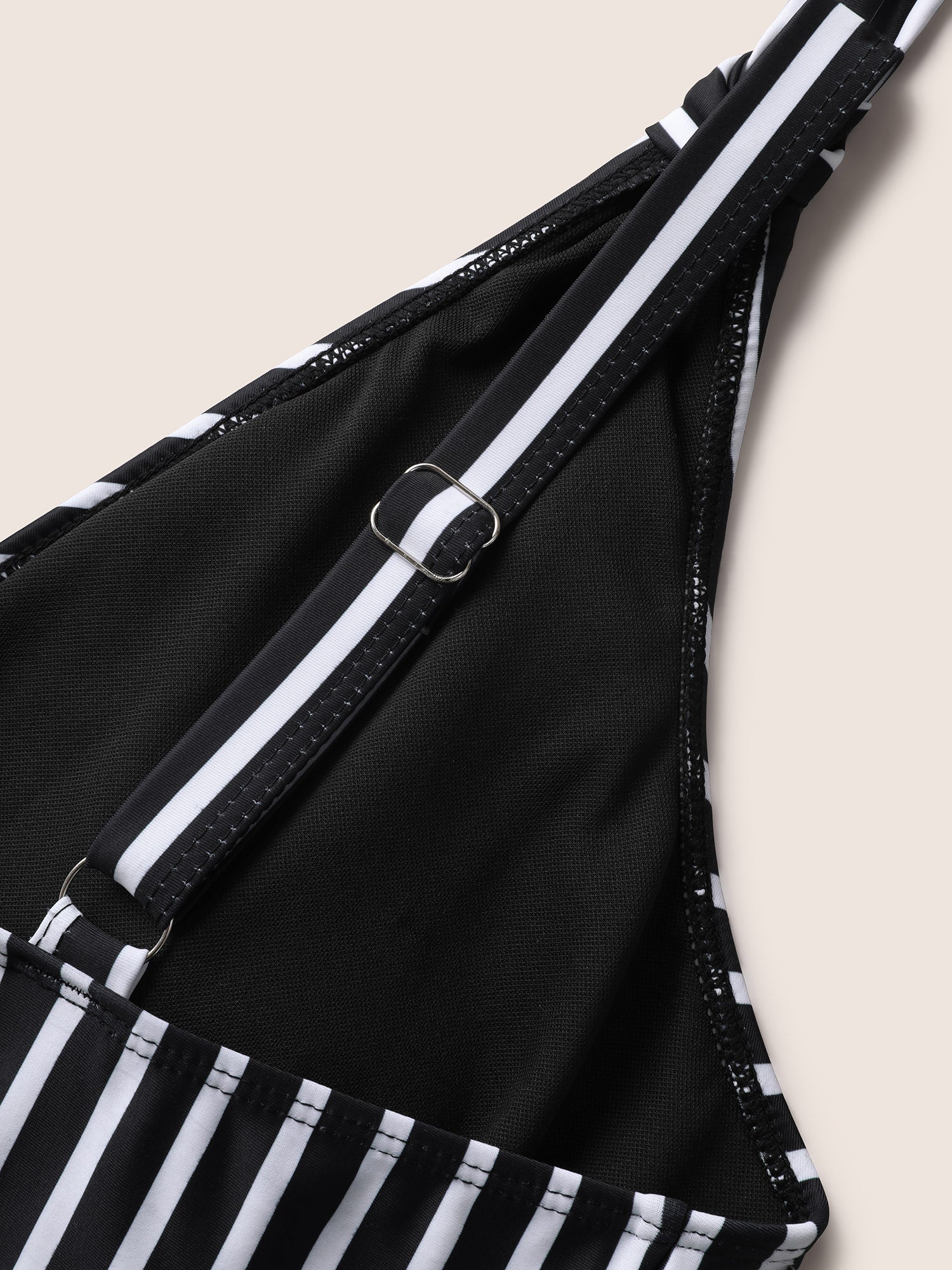 ea81c769-5ff2-4f23-8c10-73bc3adfafe0