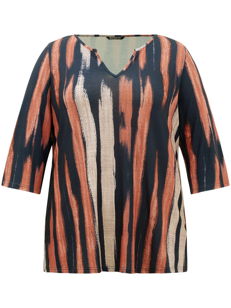 Brush Print Notched Three Quater Length Sleeve T-shirt