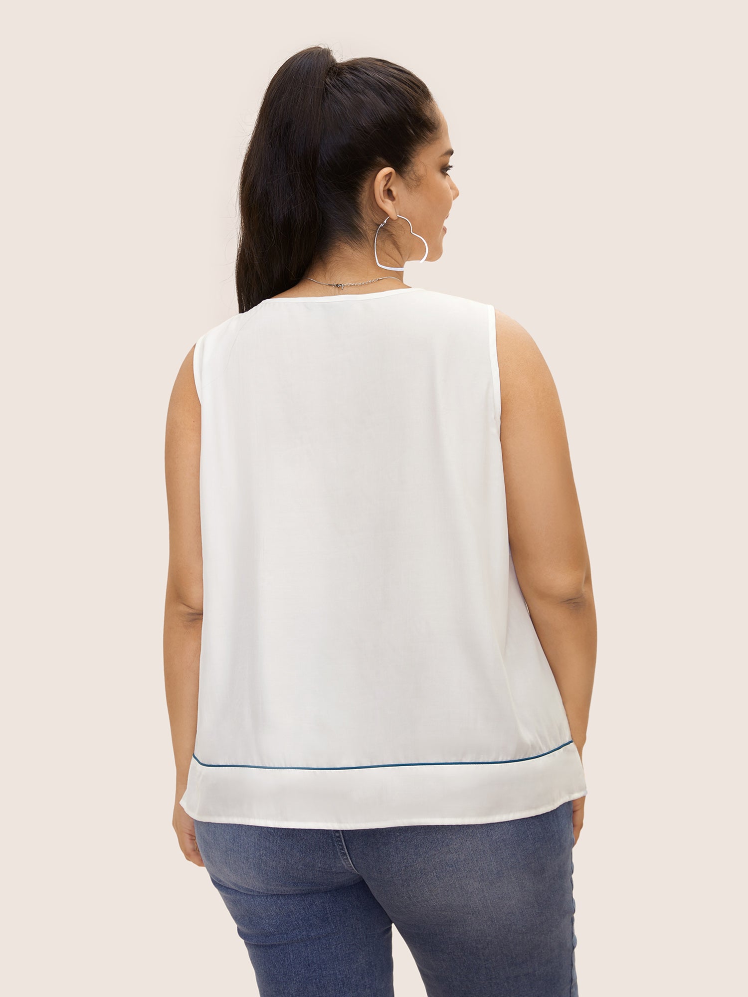 056d6371-2b1b-44c3-ae09-75901fce5c68