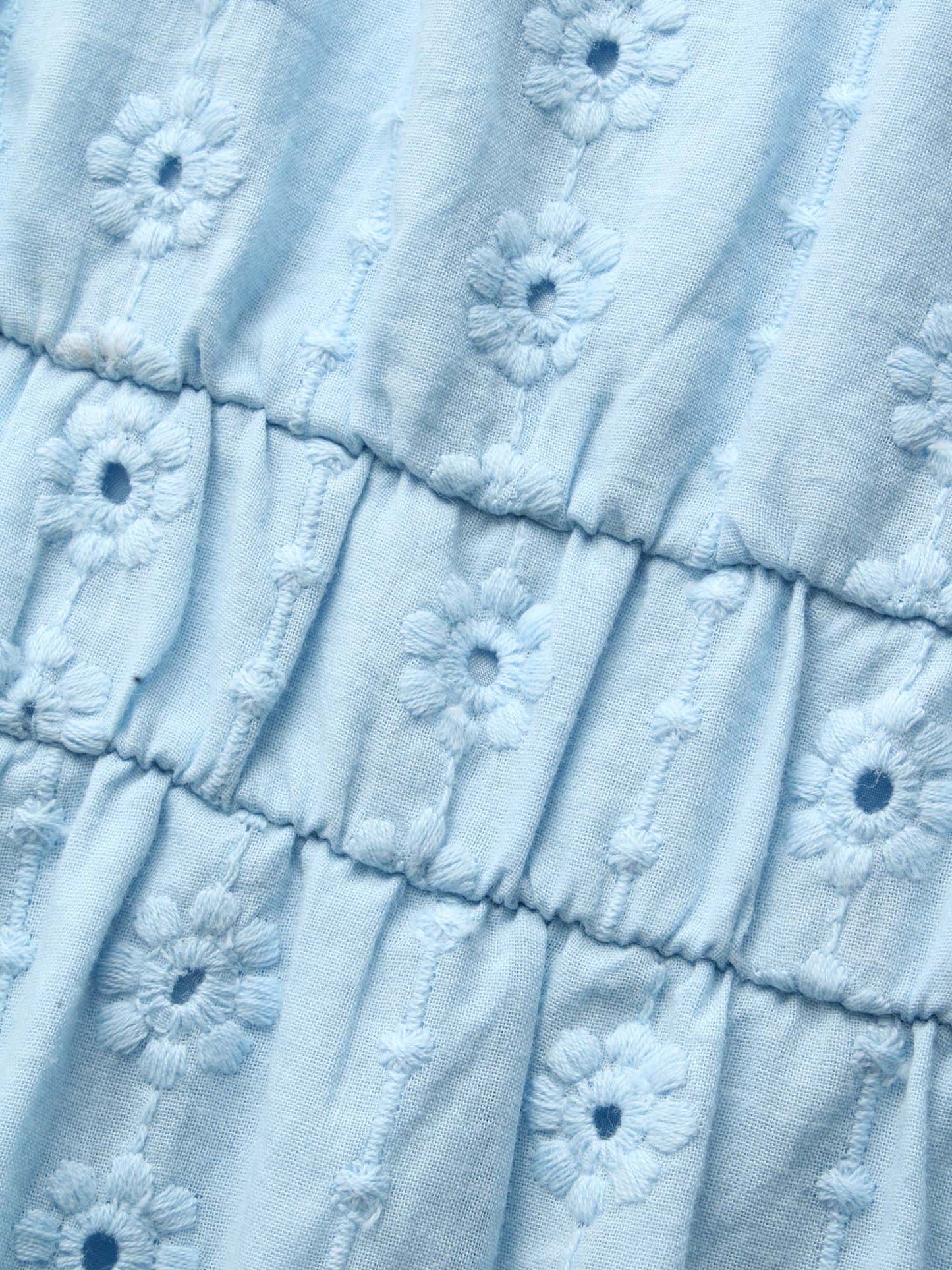 379b500e-3713-48a5-bfcd-e203dd251c35