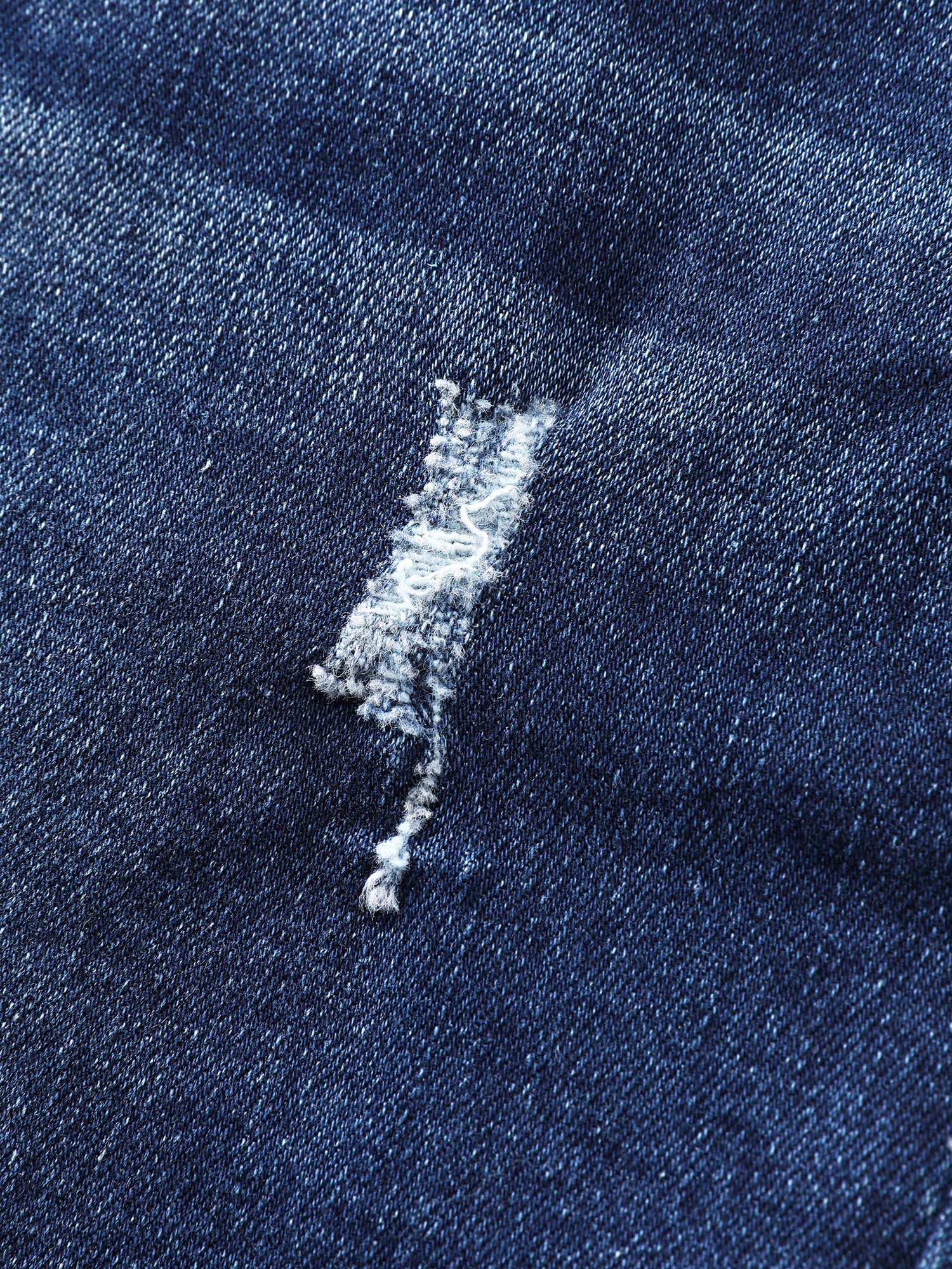 95b69615-9ced-405f-8f46-101337357b0b