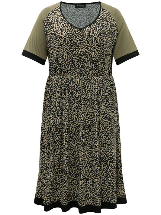 Leopard Print Pocket Patchwork Gathered Contrast Trim Dress