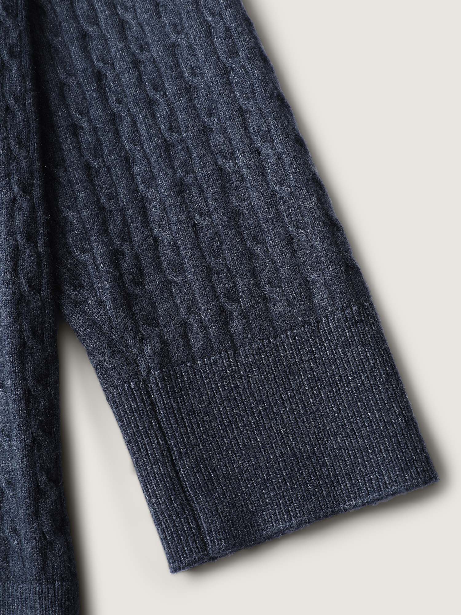 c8f0294c-cbcd-41f9-9bb5-430f5966e34a