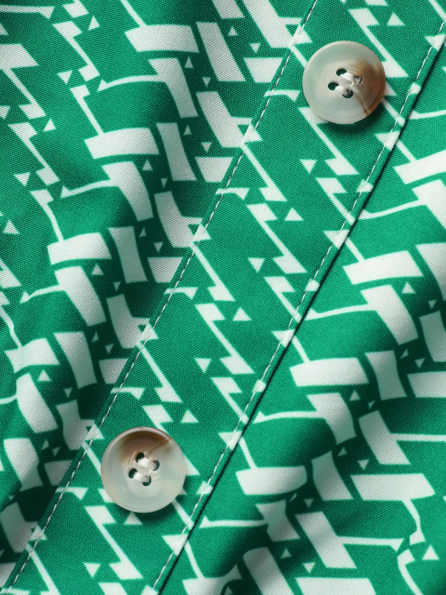 4e567698-fed4-49a3-8ca0-0f45037b41c2