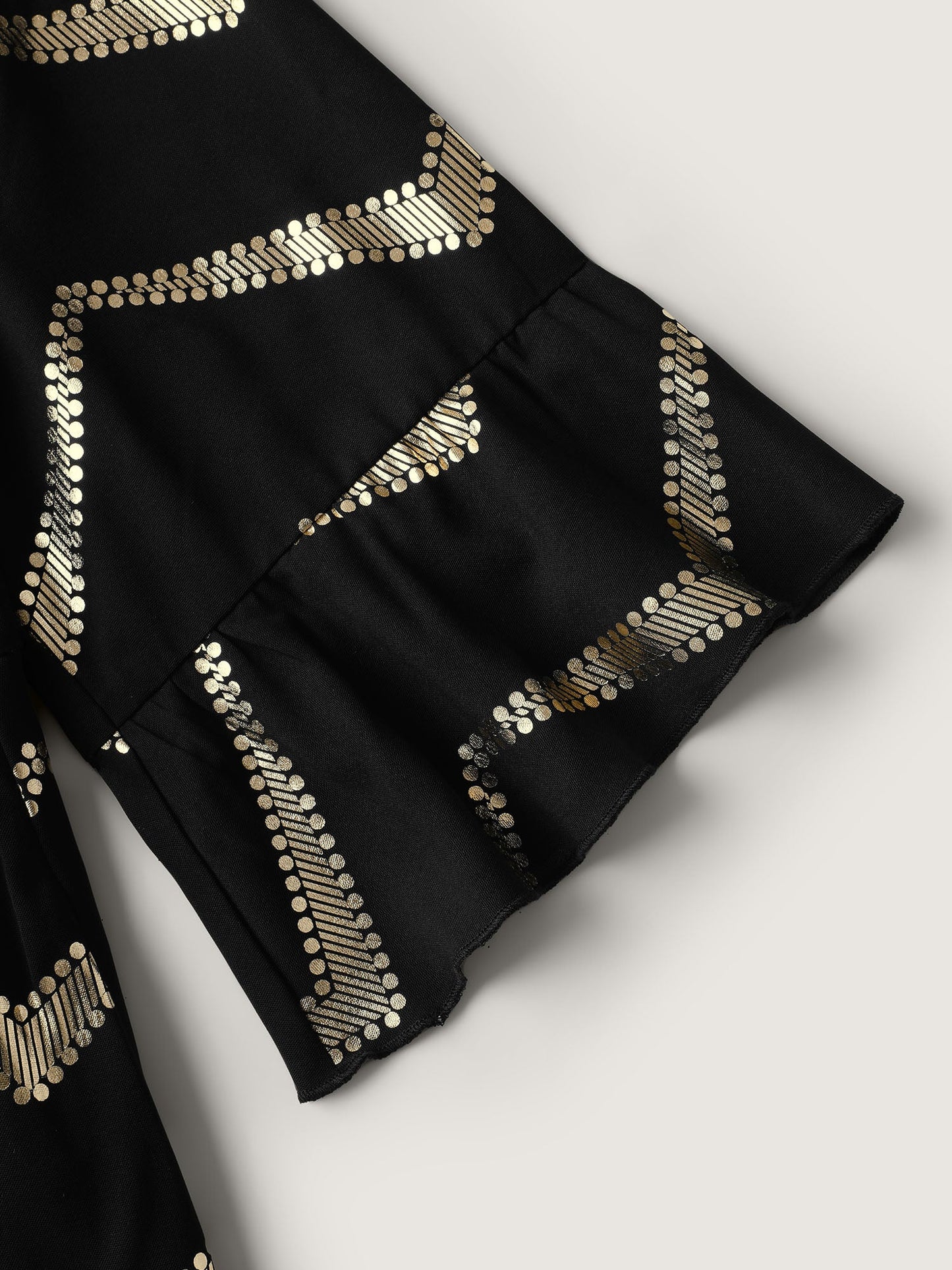 5de6505b-7693-437b-9a81-27060cbf9b41