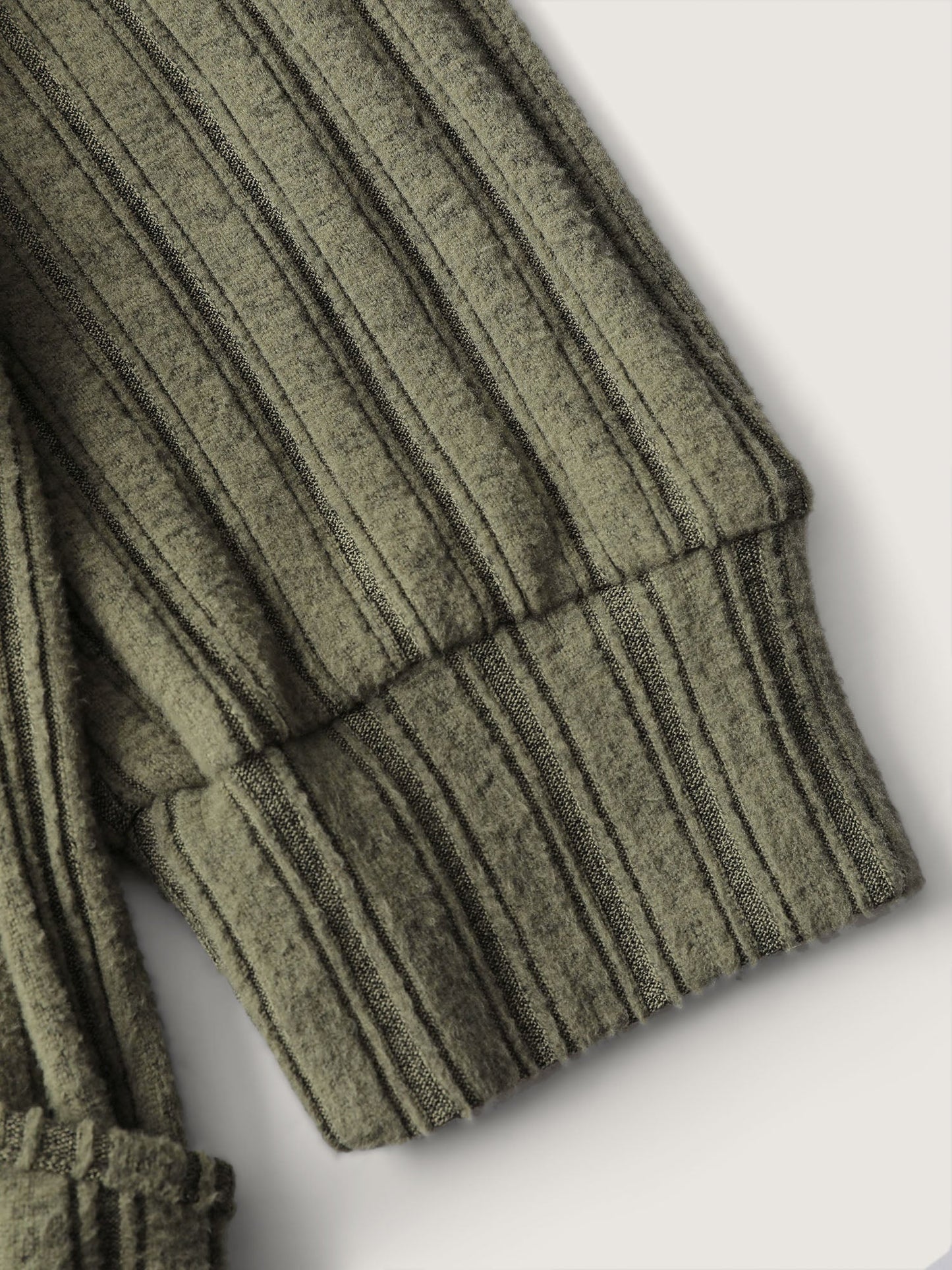 b6a93e1f-f0cc-4e82-8971-ba81326f8d5a