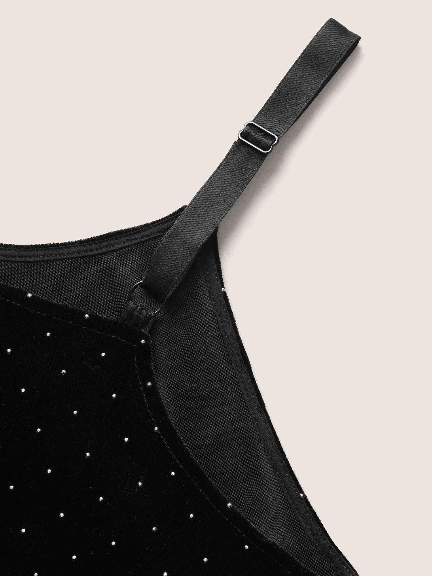 e1b9de24-2d99-4b79-8260-8465e70d6bd3