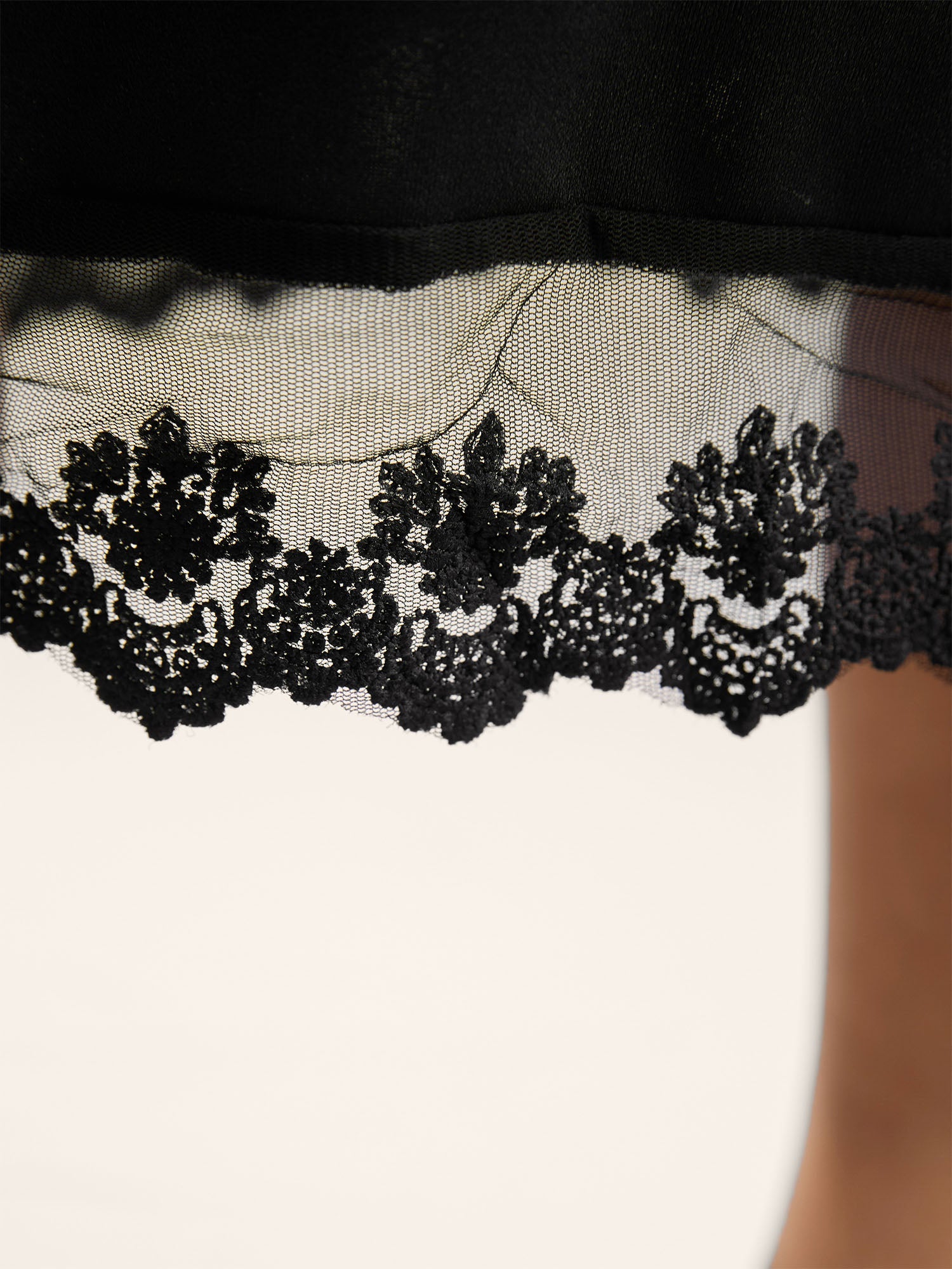 737beb86-9e52-41a7-8e4d-20401c93e69e