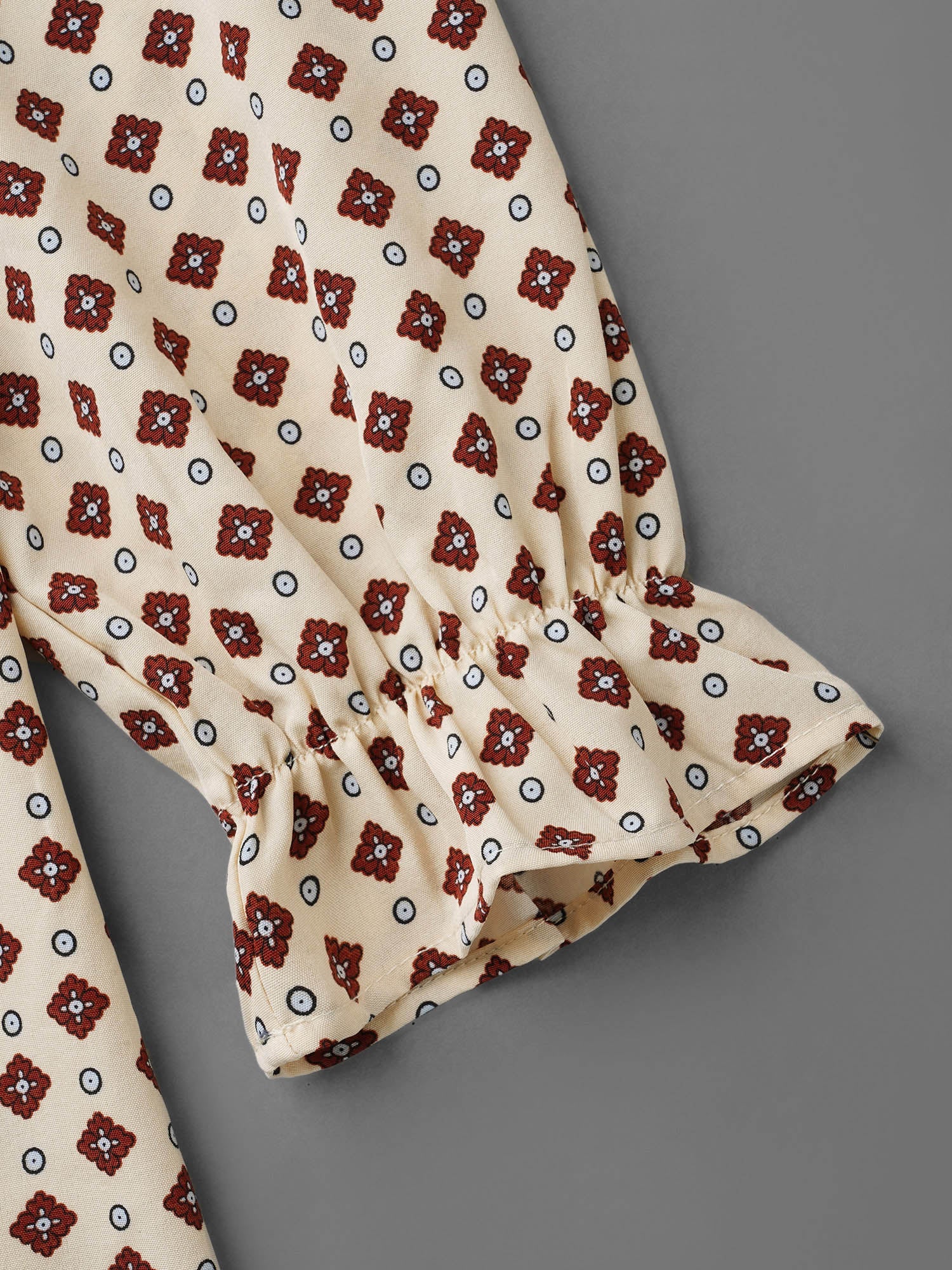 ee64119c-dbb9-4738-8d22-e41127eb7074