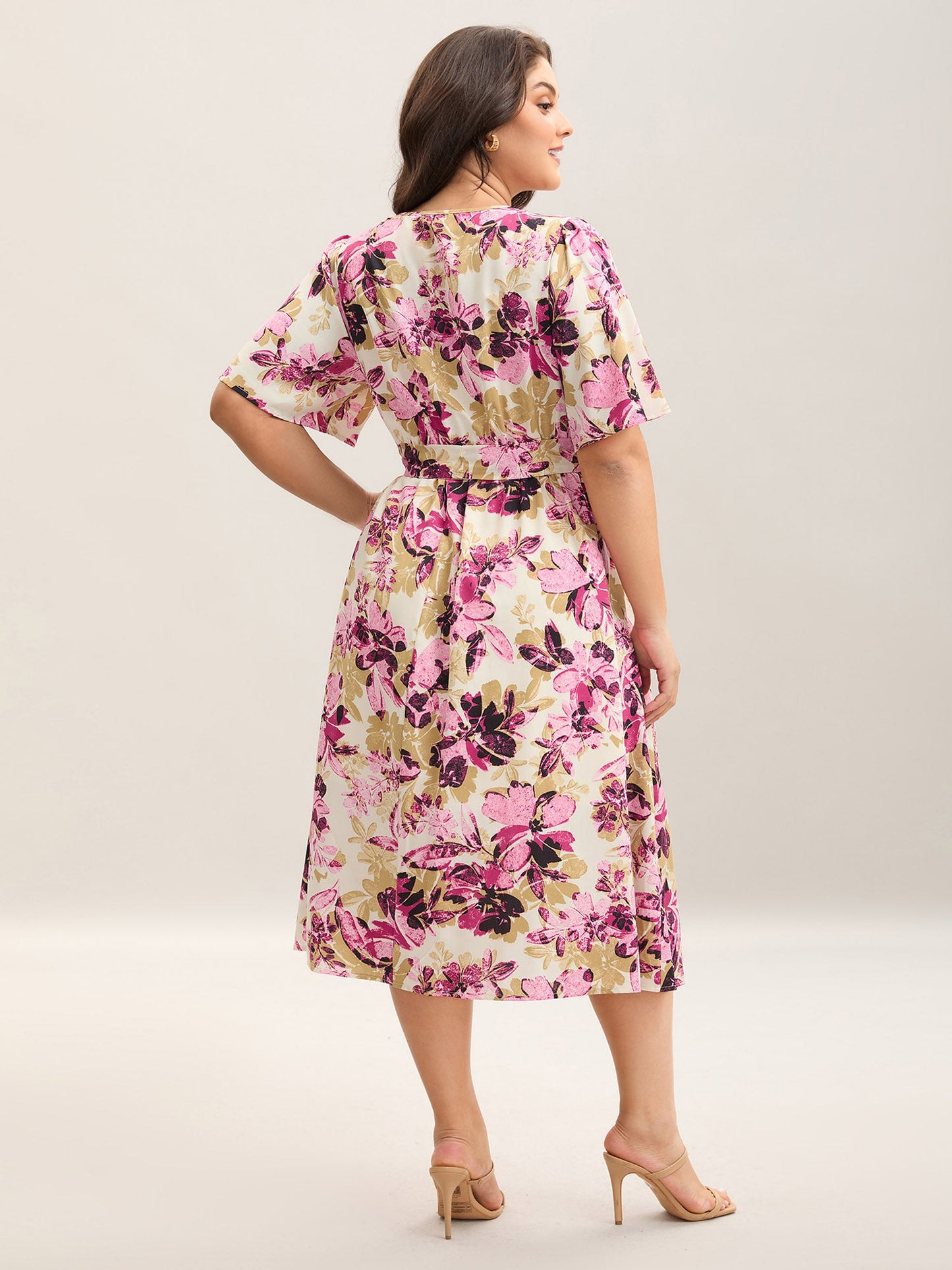 e2aaa3f5-62a8-48c1-96c3-8c8f1b625db2