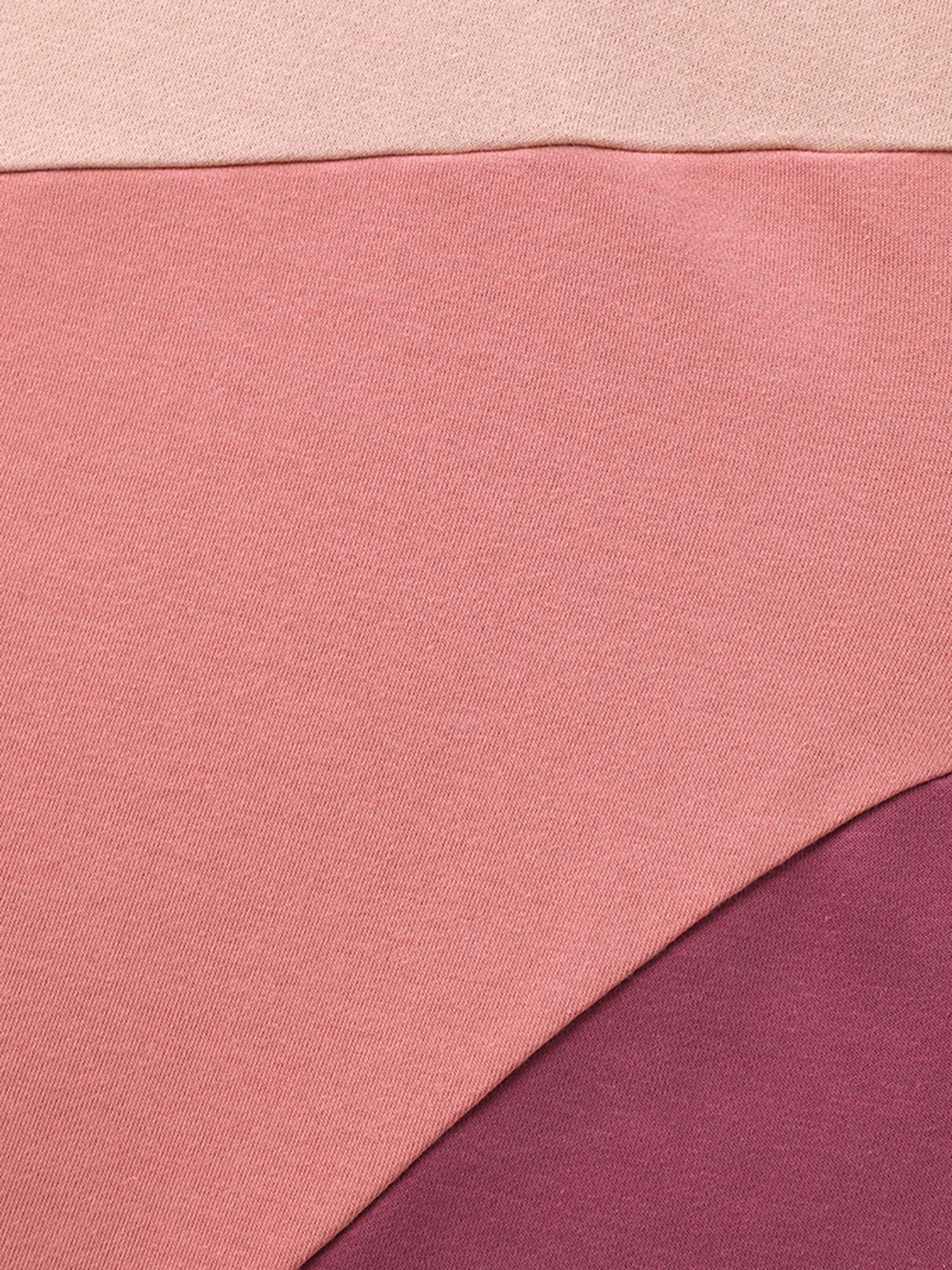 25430199-f80b-4dfc-8129-4d57c7be9011