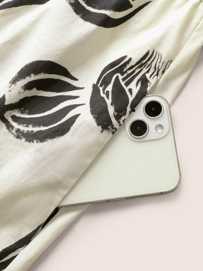 a89126e3-d2b0-4d66-a9da-cec40728f730