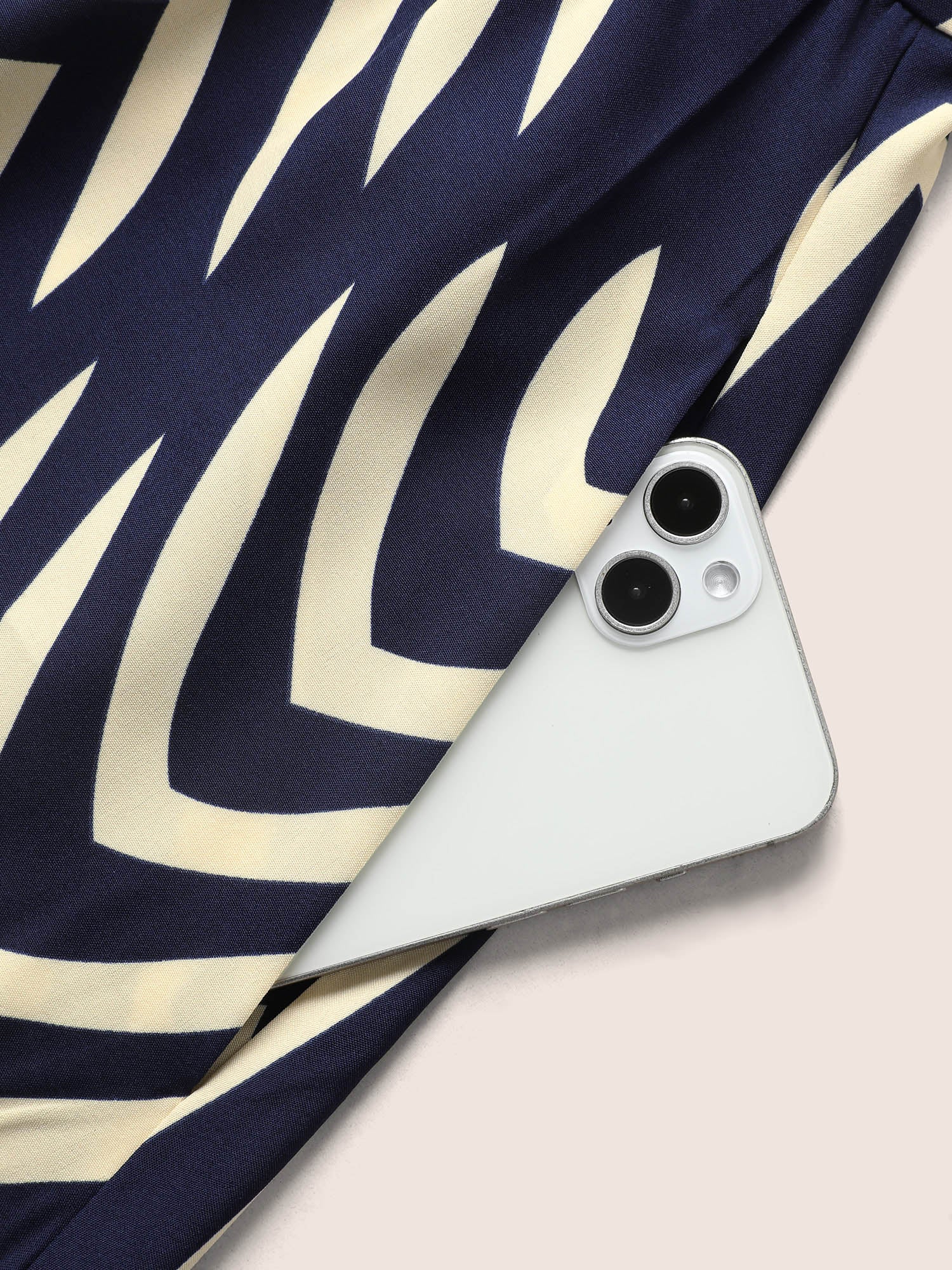 0c3fe82f-1d9b-4e43-adbe-8c986e10e3ee