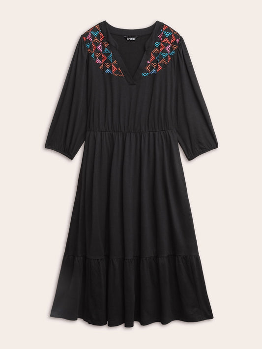 Geometric Contrast Embroidered Elastic Waist Dress