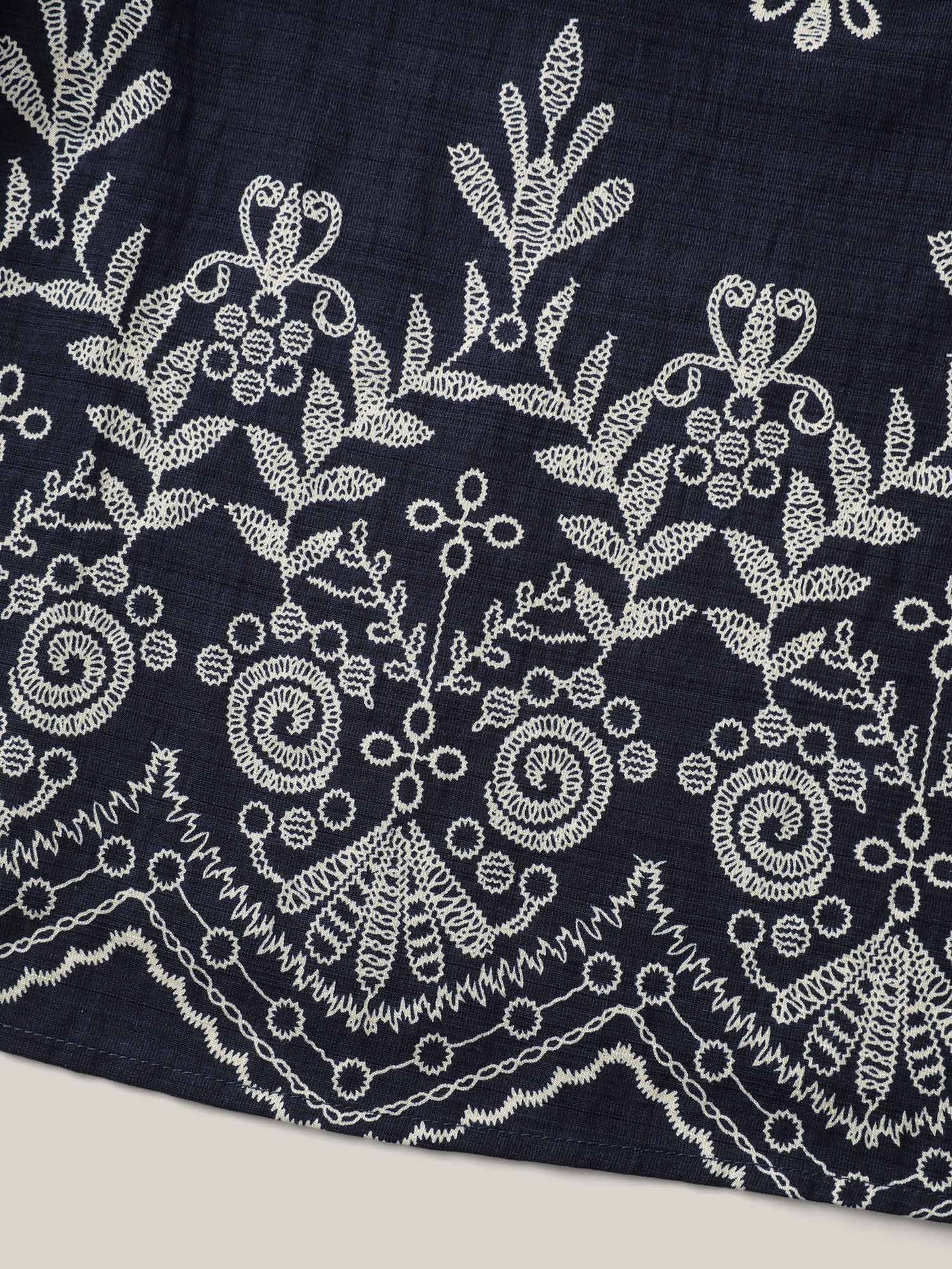 e92c5c9d-b354-400c-bbc5-e5a13458b7d3