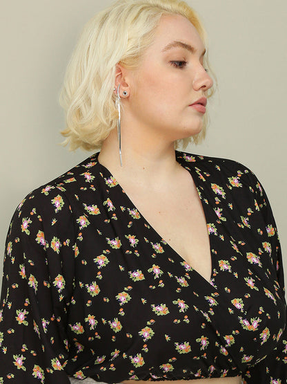 Ditsy Floral V-neck Crop Blouse