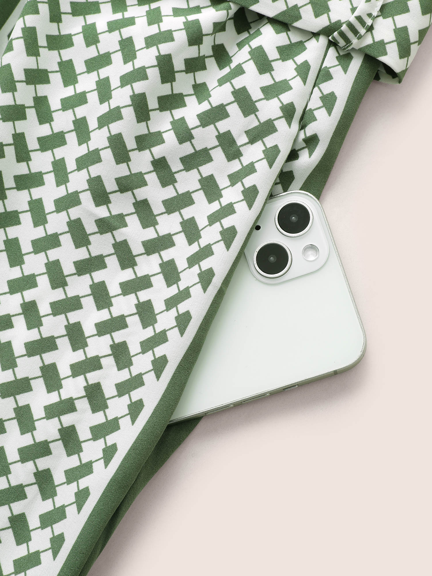 651896b6-7dce-46de-bcee-f646ccbc605a