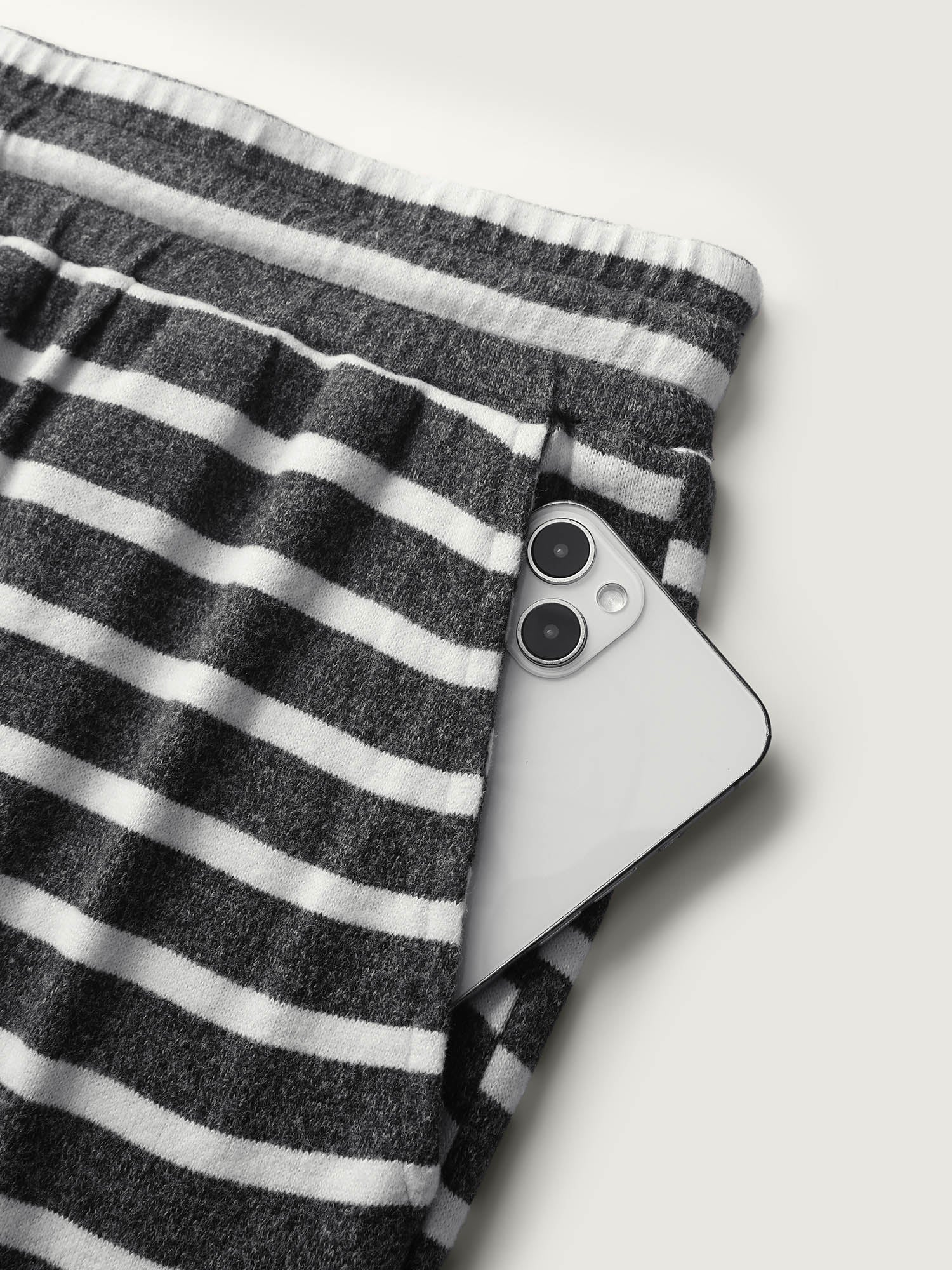 0512782c-8bff-445d-9ced-e1e09e46c740