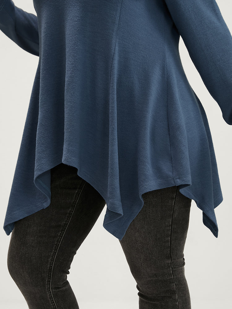 Solid V Neck Hanky Hem Long Tee