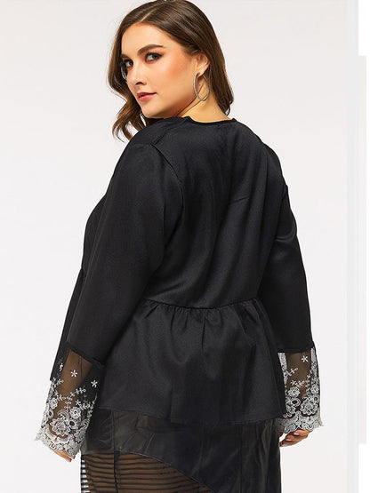 Petal Collar Lace Cuff Raffle Hem Blouse