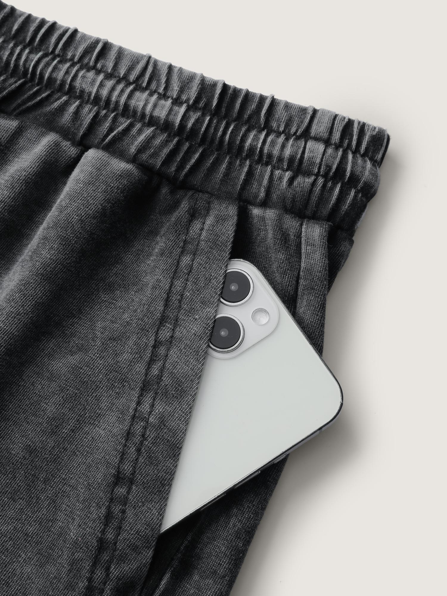 7ae7ef00-24b4-4f38-bff7-7e8fb9309334