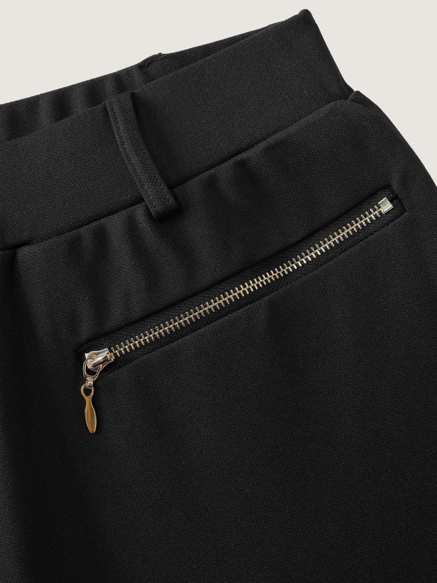 c8787fcb-7f33-4342-8dd3-e408a3b3d647