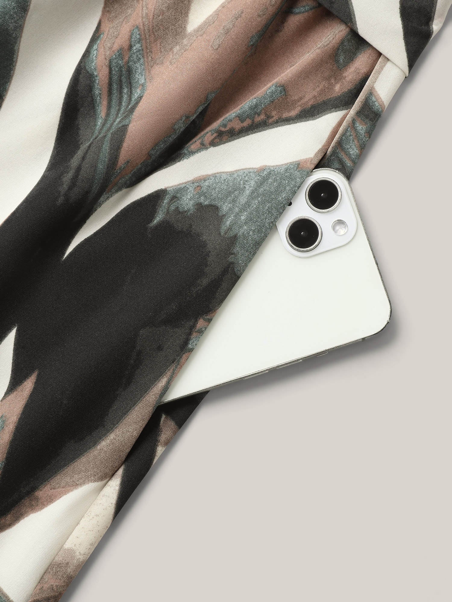 fa2d85db-ec6a-4af7-8393-3e833b763c3e