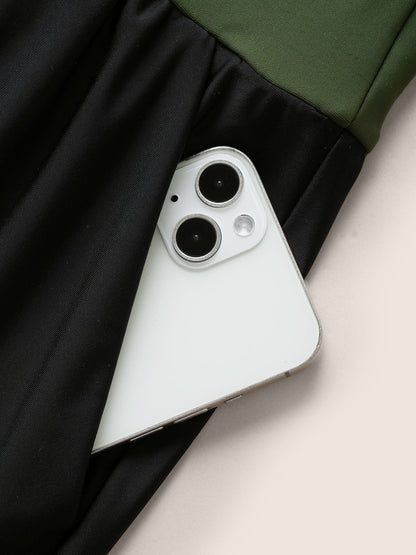 a09e8d04-b54b-4d35-a7b6-46e74c662742