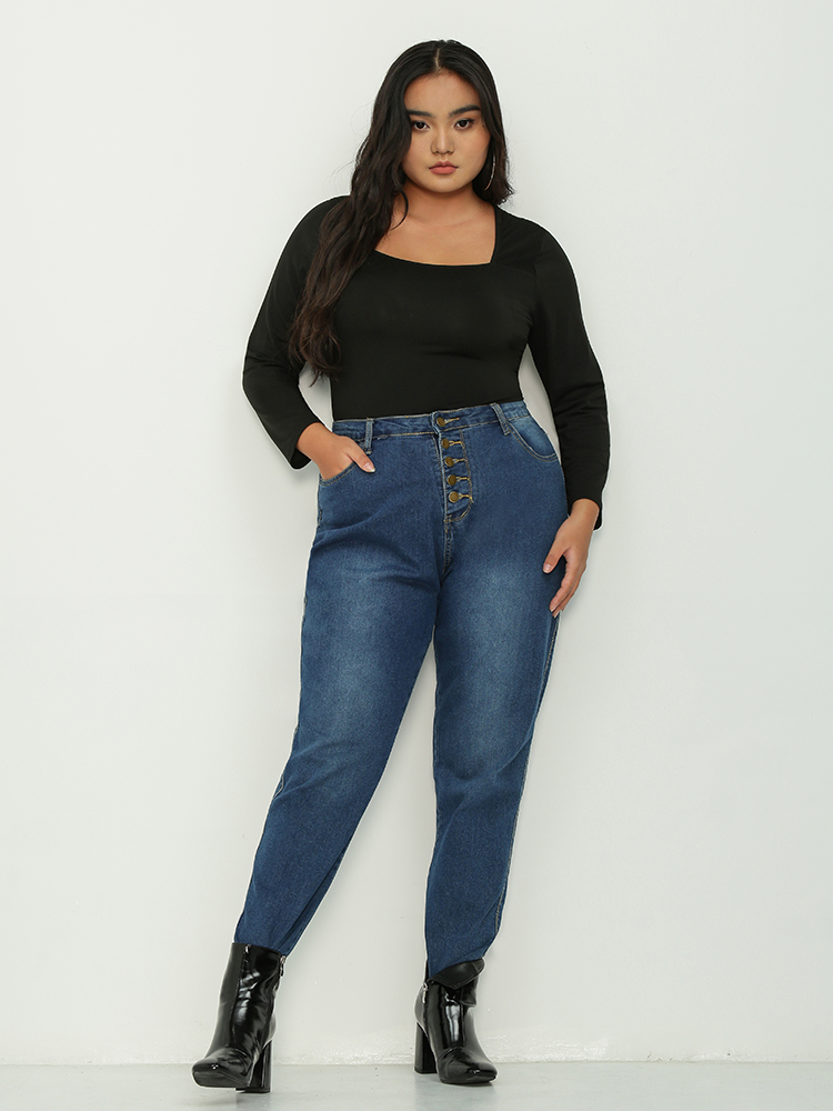 Square Neck Basic T-shirt