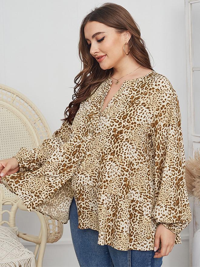 Leopard Printed V-neck Loose Blouse