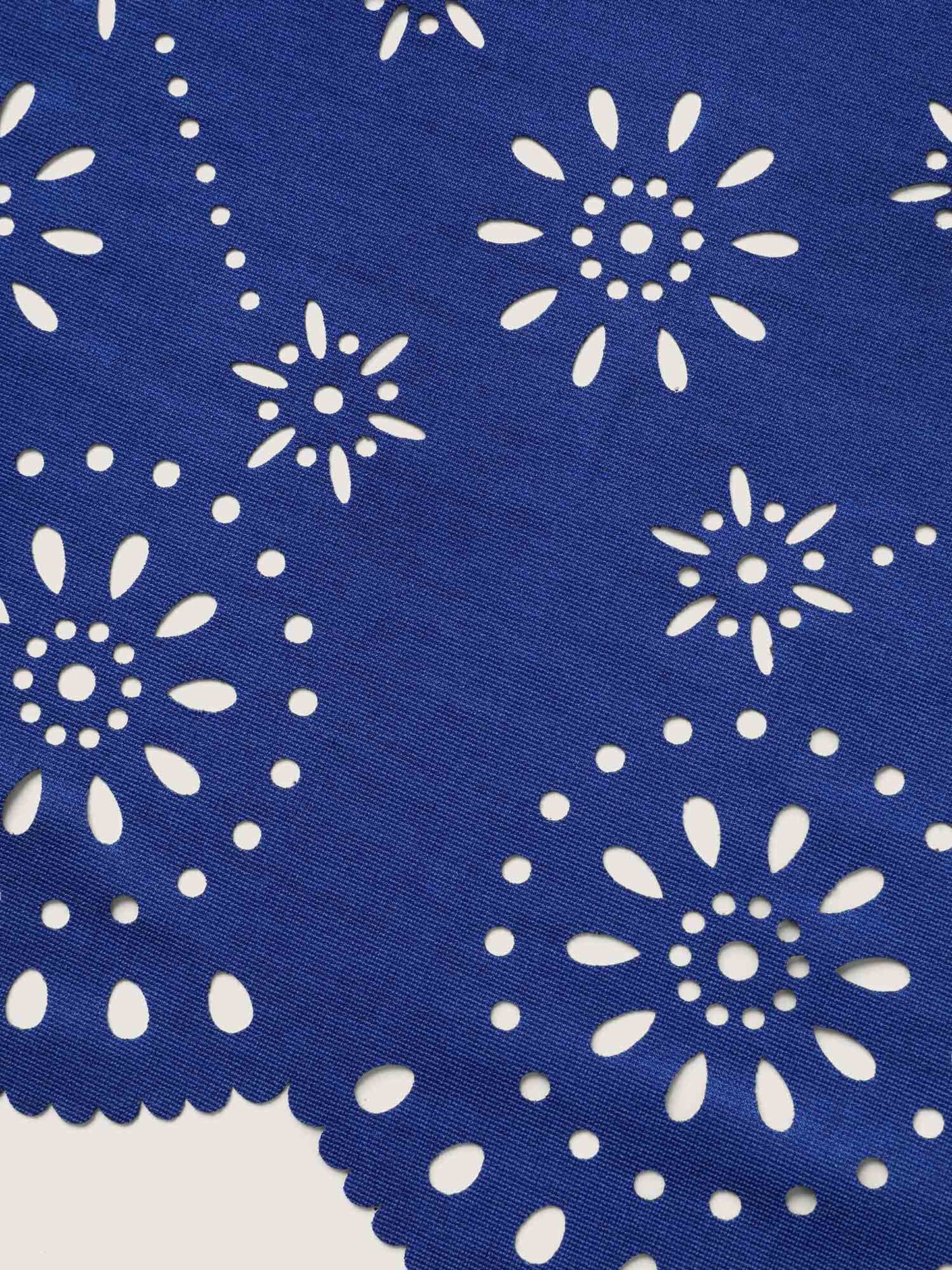 fab8b202-409b-47a5-a9c7-b6c75ec102d7