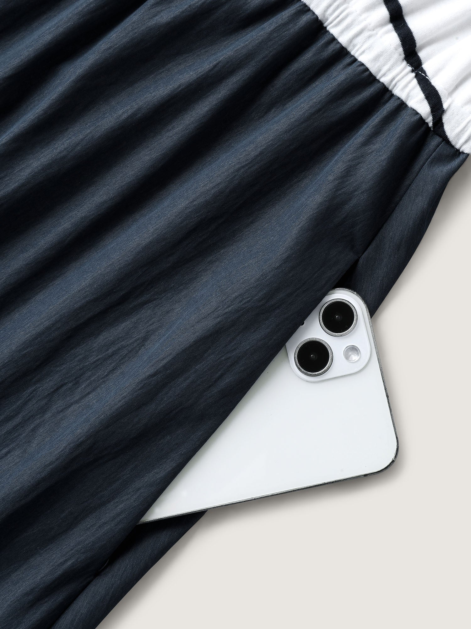 e8663f55-5f32-4565-beeb-4dc2e2feab6f