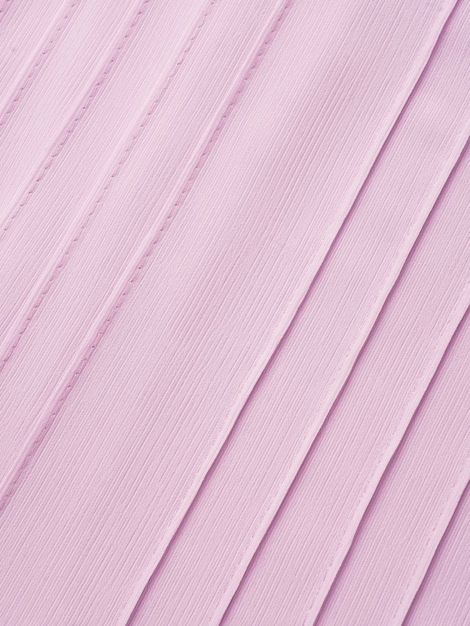 2298cef0-4d6b-42f3-98b9-70657b22a3d5