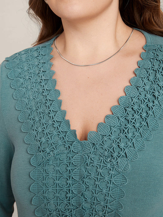 Plain V Neck Crochet Lace Ruffle Hem Long Tee