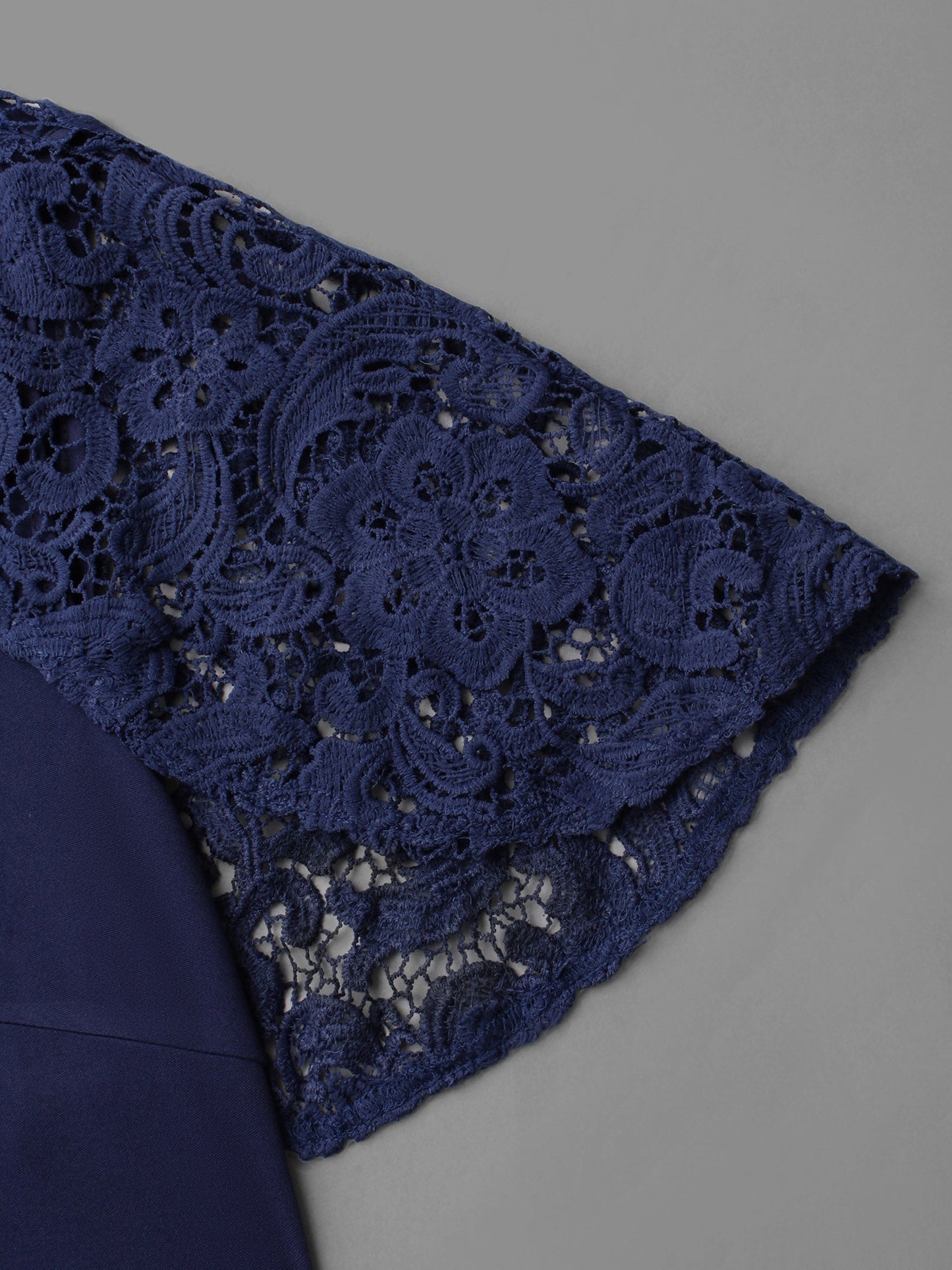 4bc878b6-5fc2-4893-92d5-7800da282087