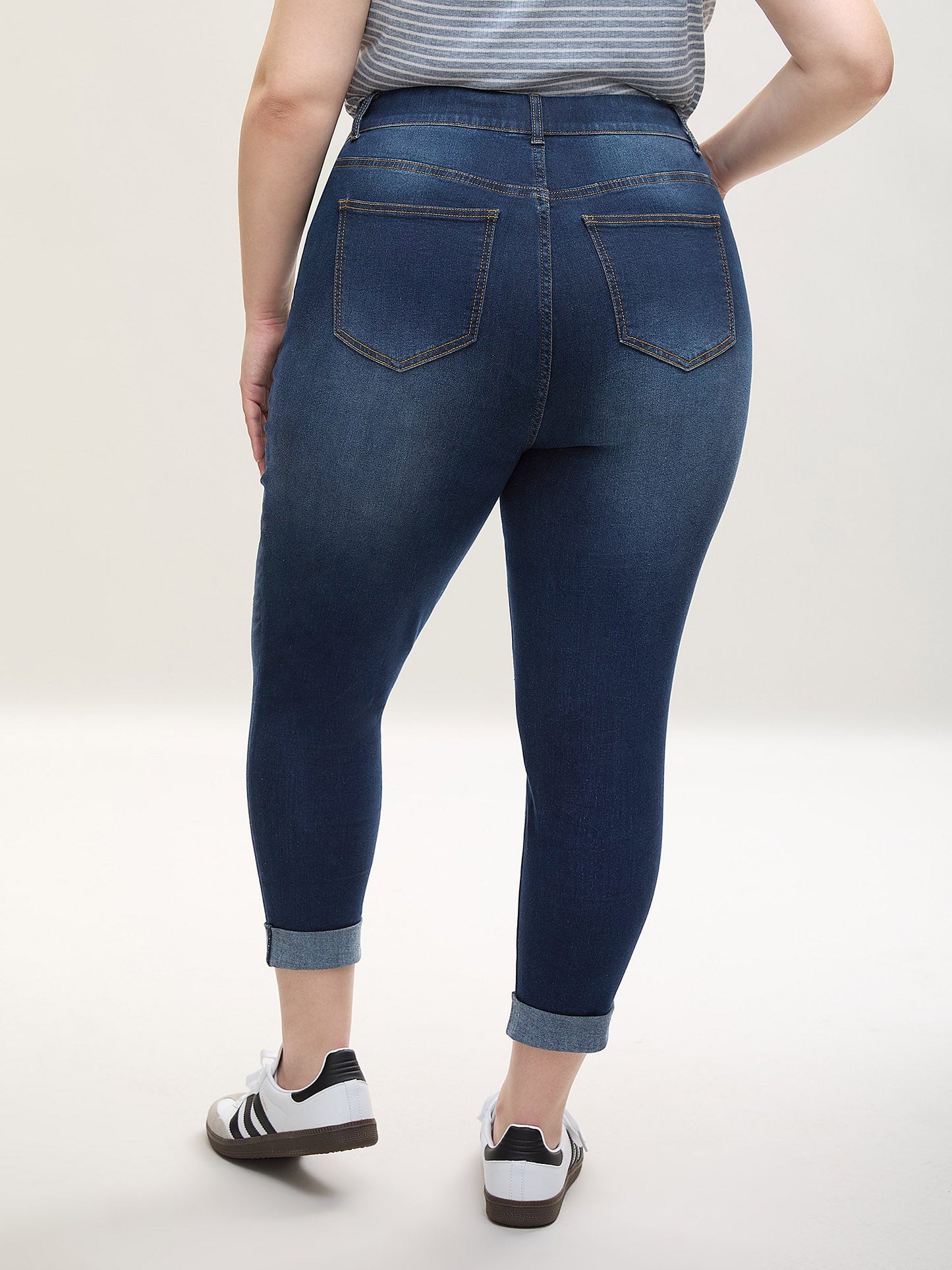 d83151f6-fdab-416f-94ec-d43c726d9749