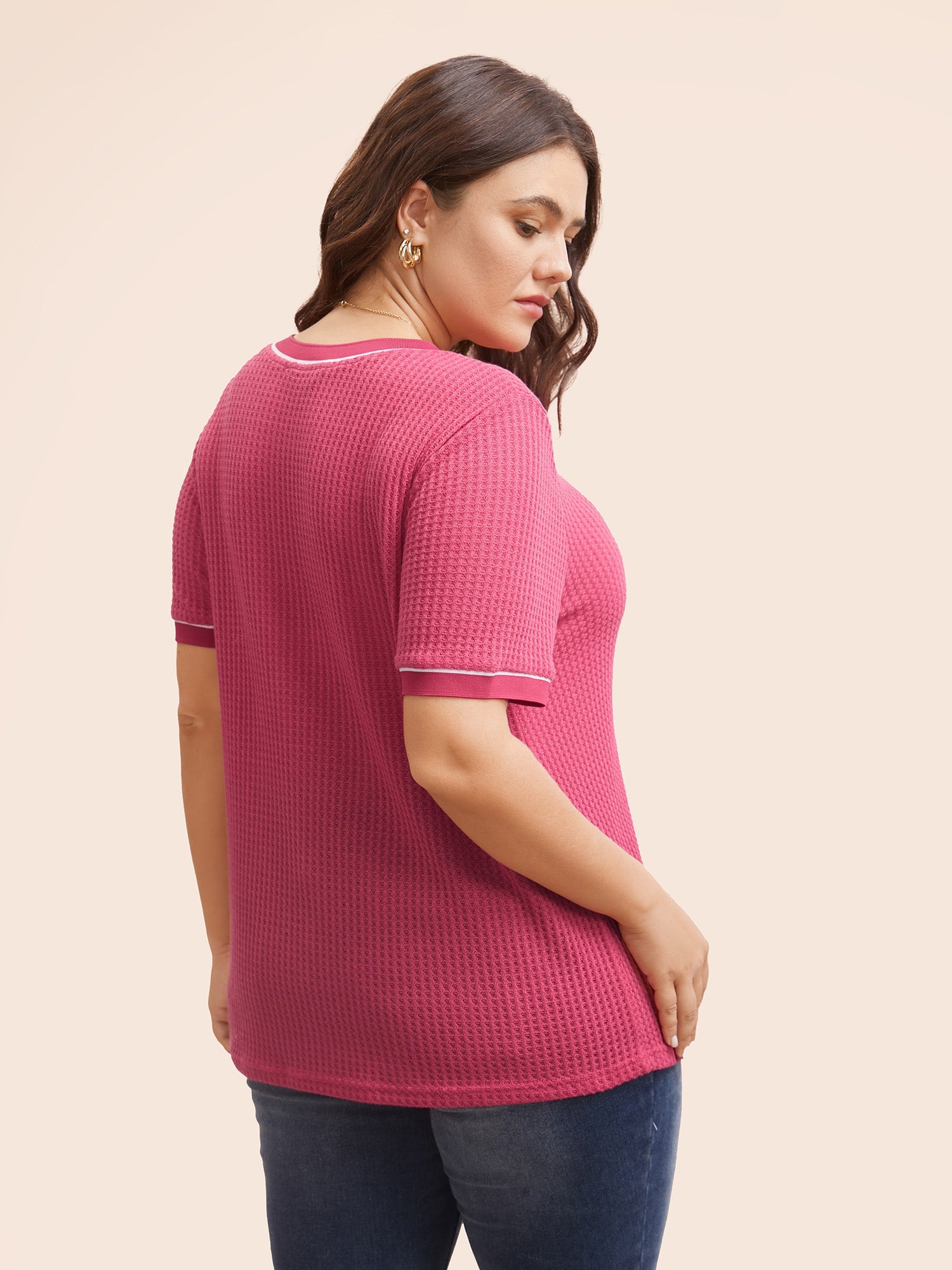 ef9cbfb6-49b8-4557-be61-fdd49aa8a94d