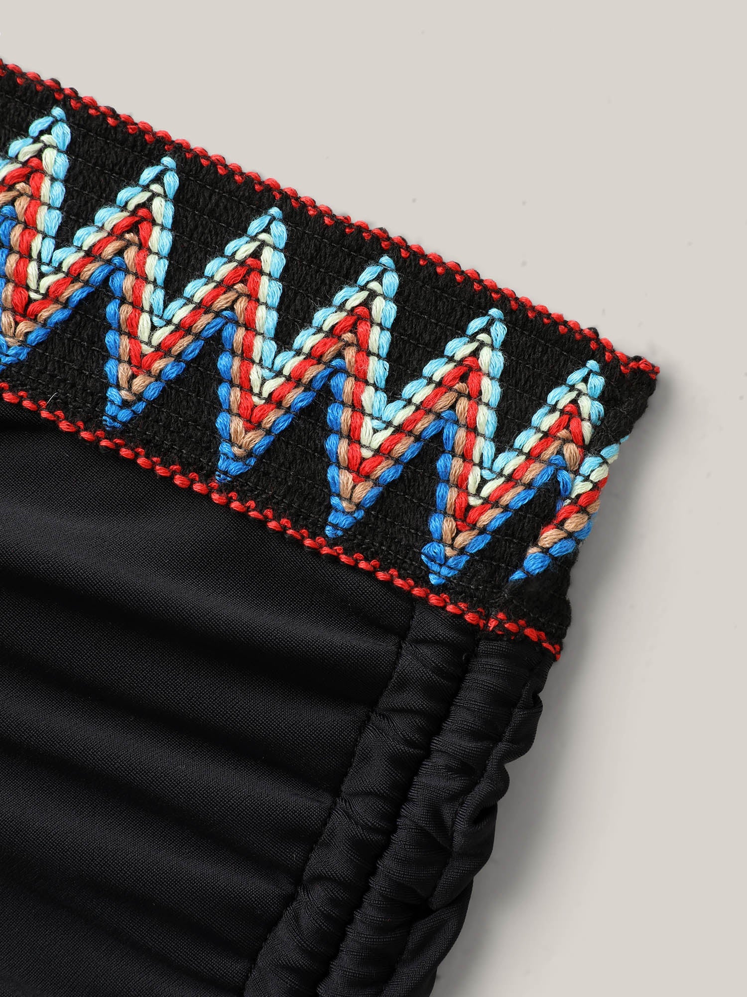 36bd0435-7d2f-44d7-97ba-52d4981201f9