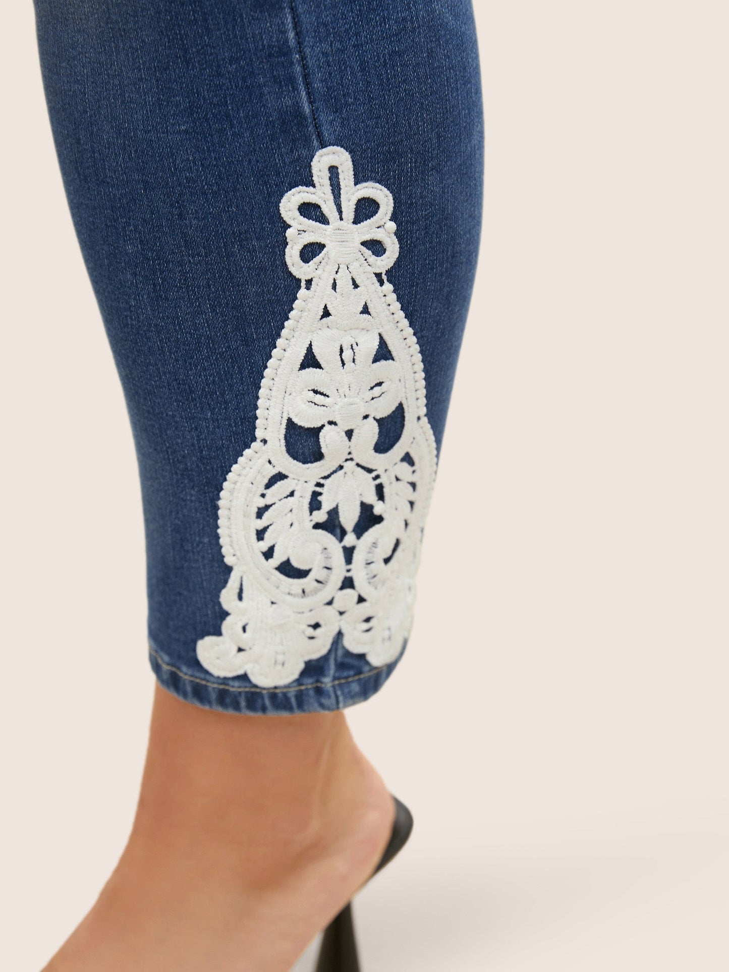 524fe3a1-e0f8-452b-aab0-6fdac55bb759