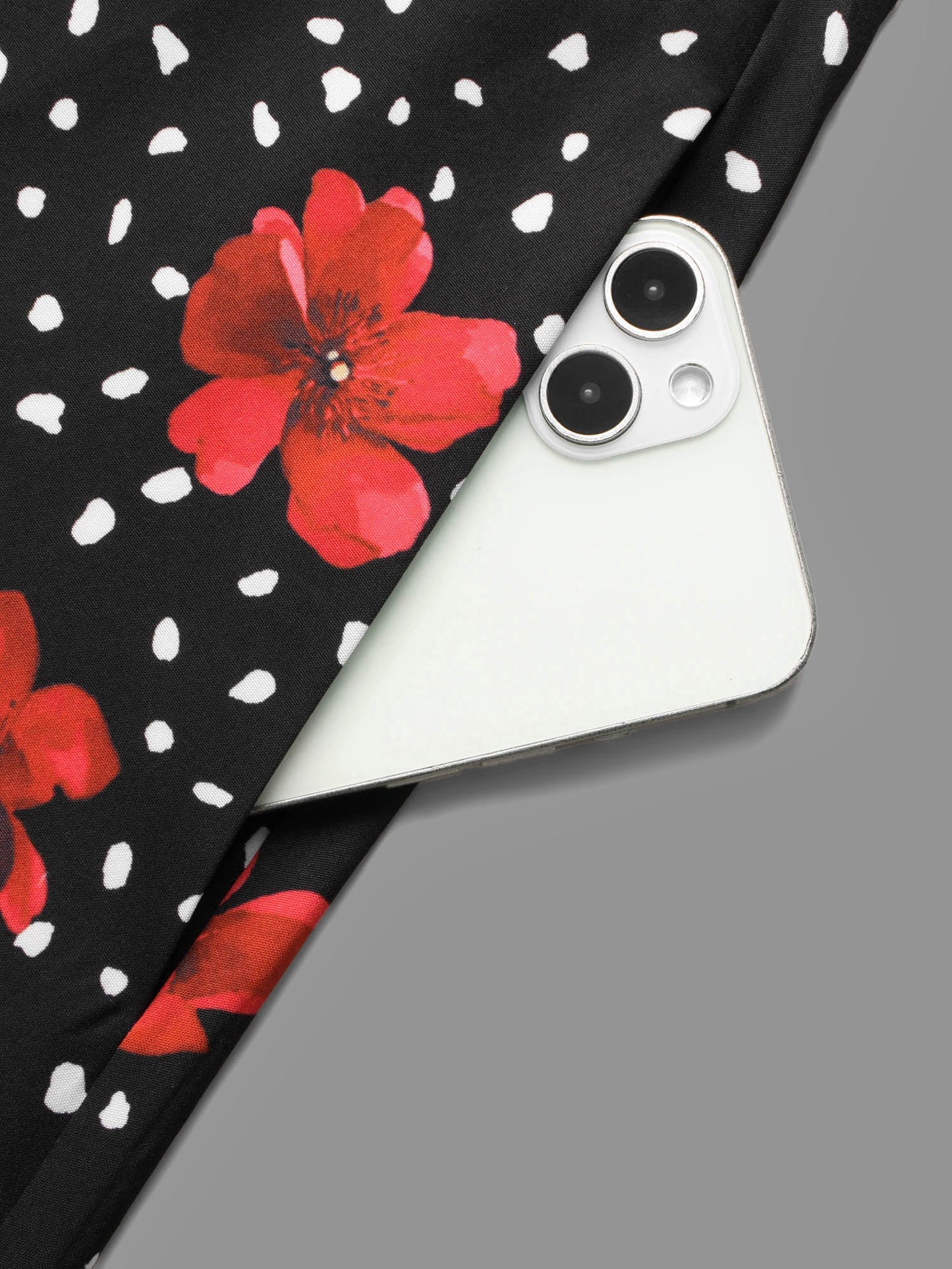 33a21374-f48d-4b81-8c1a-64ef5188ac07