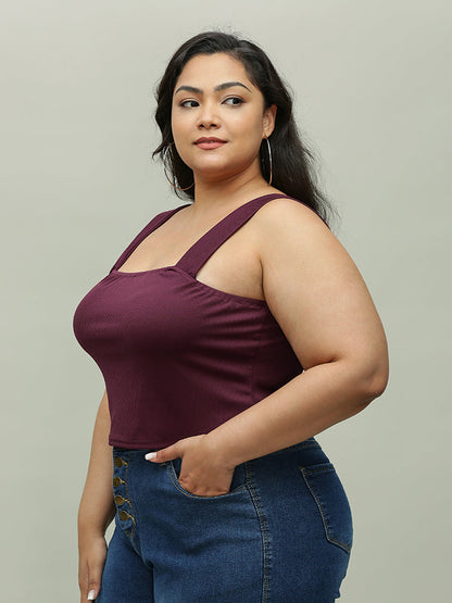 Form-Fitting Cropped Tank Top