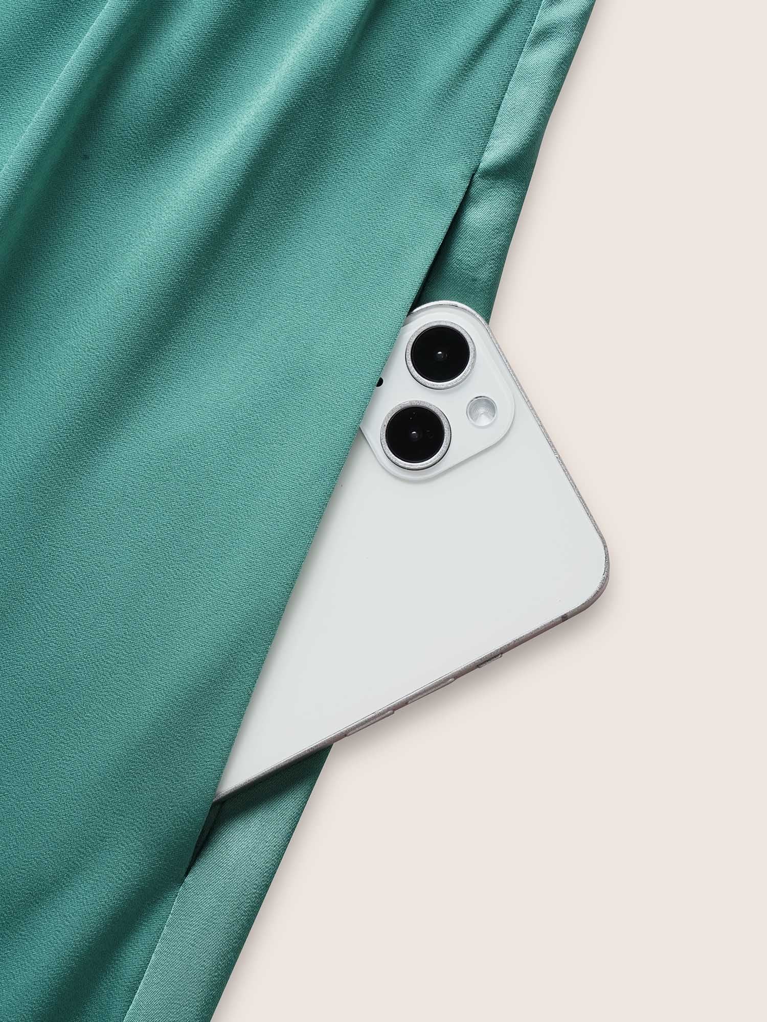 0cbff8c6-2ea0-410a-bd95-352771bcc458