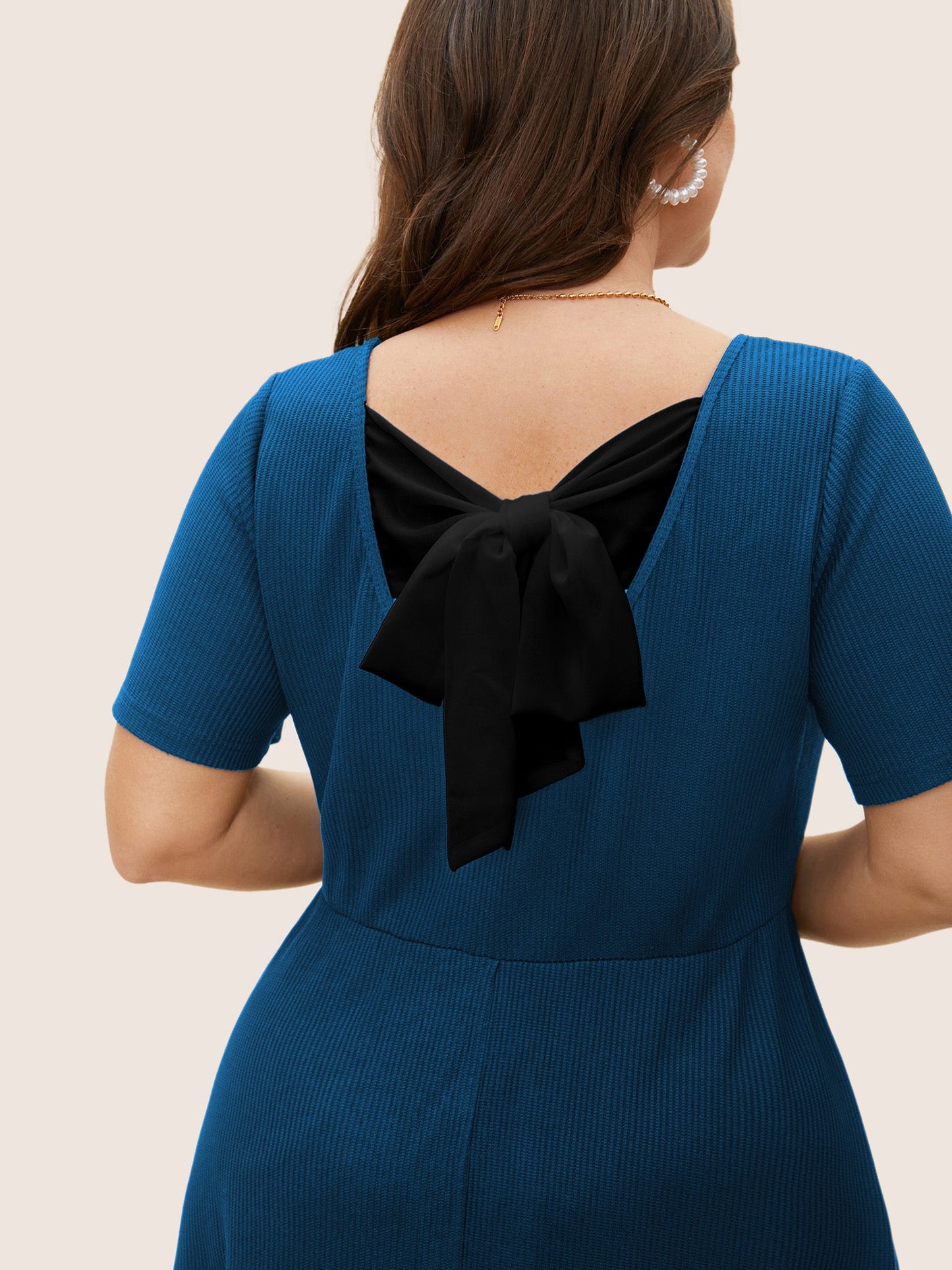 c63c242d-6938-4481-9b64-f20885630a39